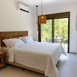 Zaya Beach House Em Ilhabela